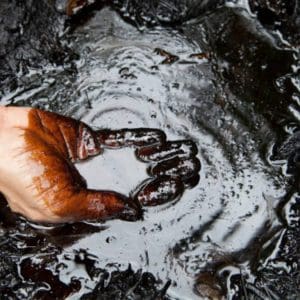 Eco-Friendly Oil Spill Cleanup: A Comprehensive Guide and Environmentally Conscious Solutions