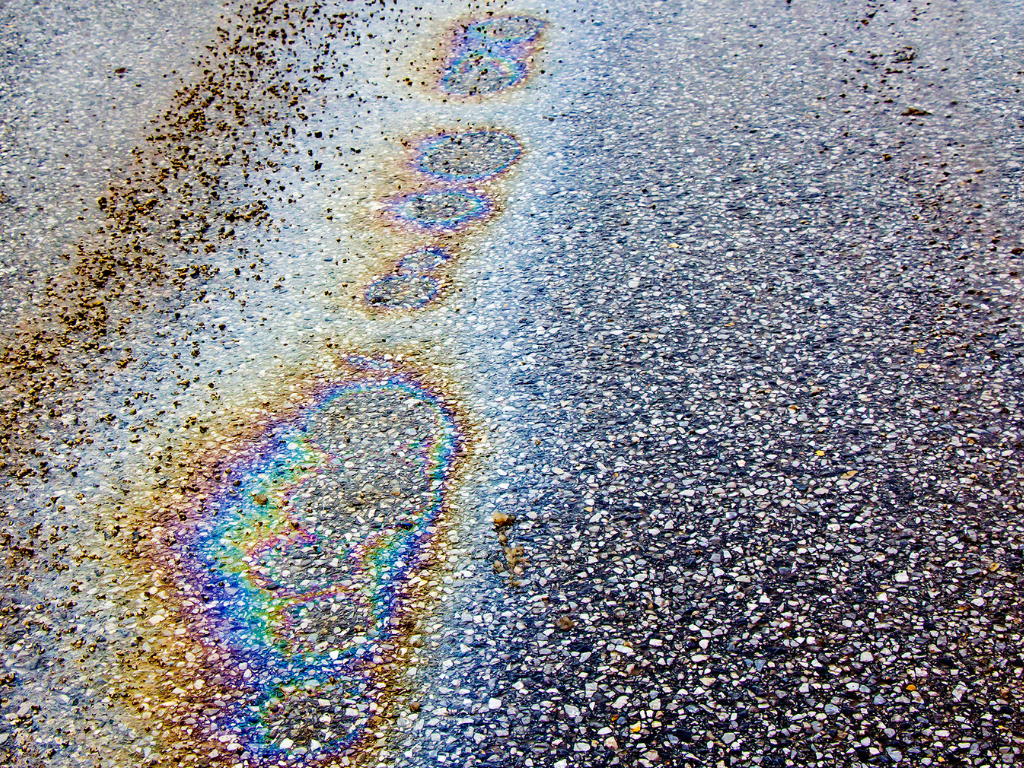 How to Clean Oil Spills on Roads?