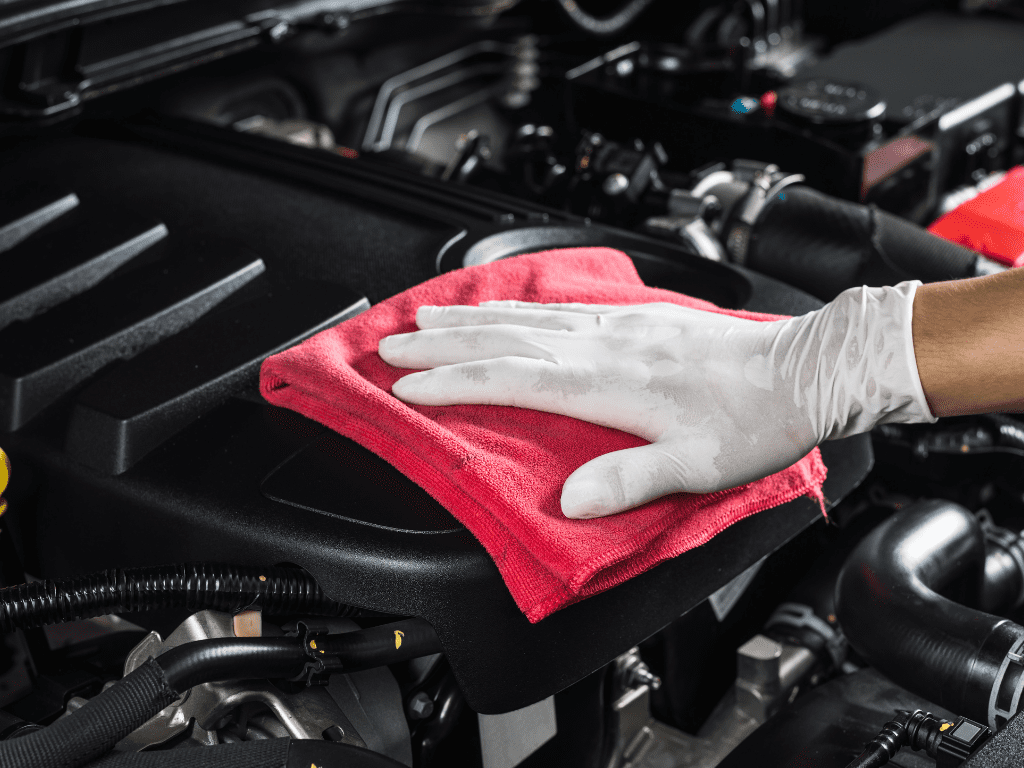 The Importance of Regularly Using an Engine Cleaner for Commercial Vehicles