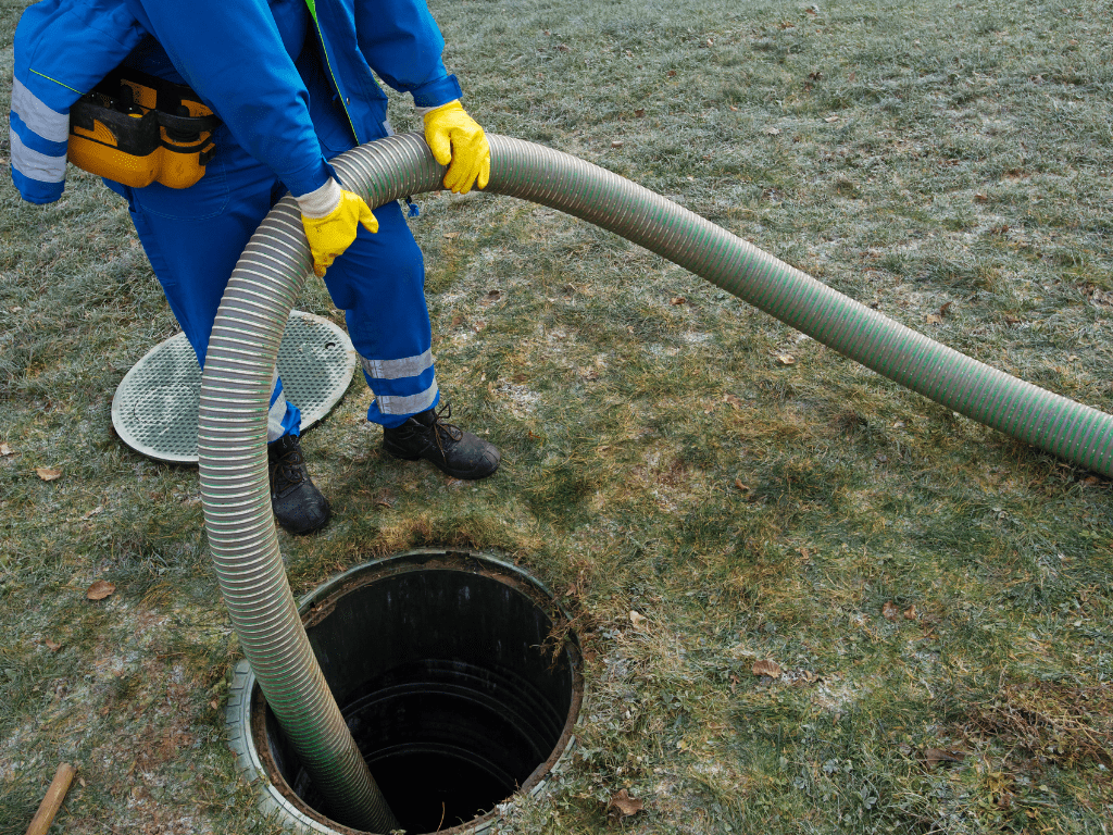 Oil Tank Cleaning: Ensuring Efficiency, Safety, and Environmental Protection